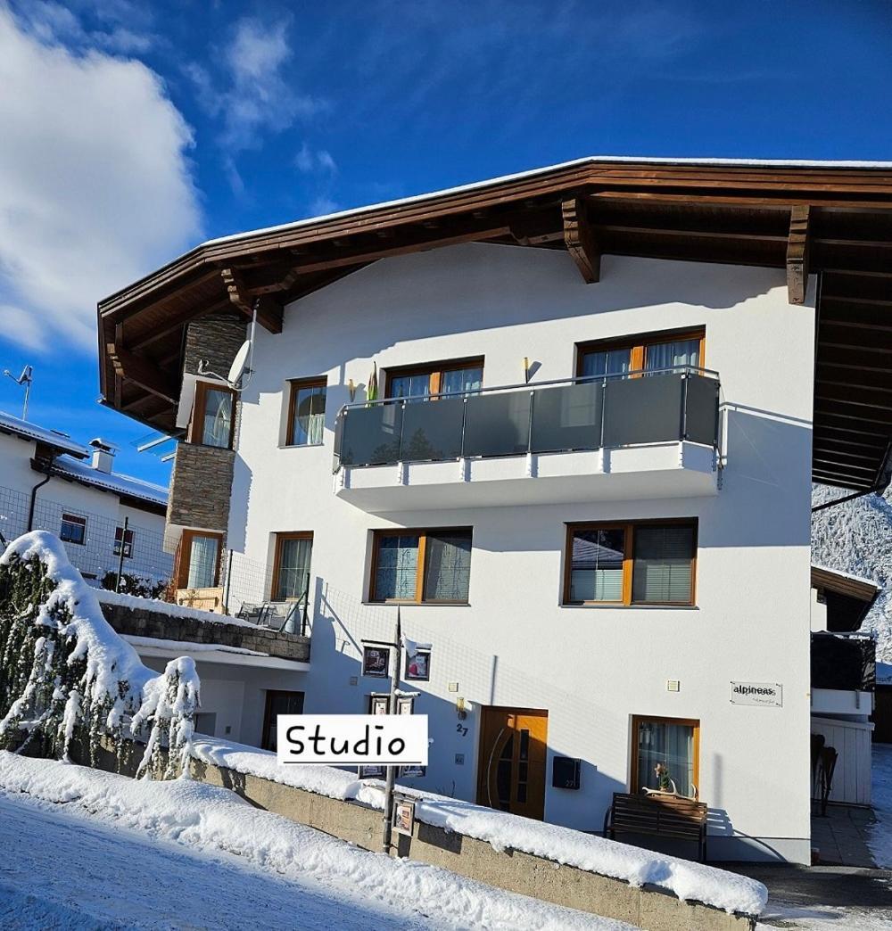 Alpineas Lägenhet Leutasch Exteriör bild